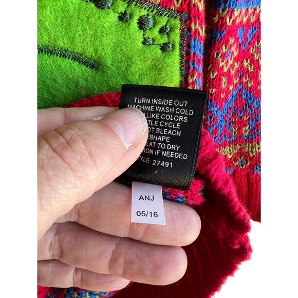 Blizzard Bay Kids Boy T REX Dinosaurs Embroidered Christmas Sweater Size Medium - Picture 6 of 7